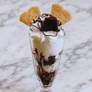 Chocolate-Brownie-Sundae.webp